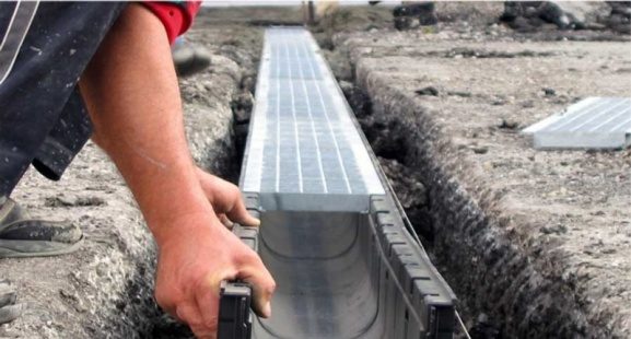 Ce este o scurgere de apă prezentă în domeniul construcțiilor? 2 wfdWEGF